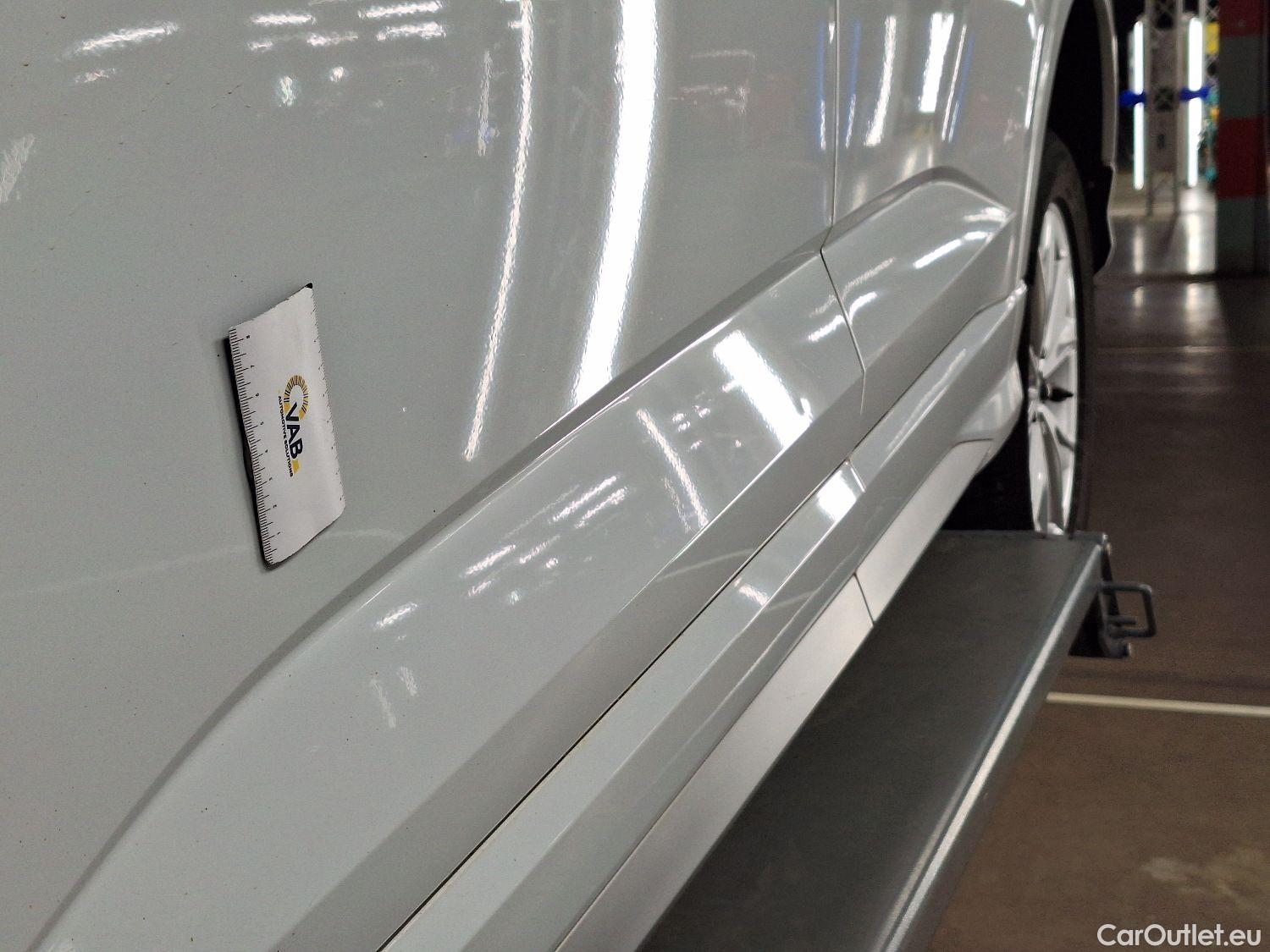  Audi  Q3 Audi,  SB '19 PHEV, Audi  Sportback 45 TFSI e S tronic S Line 5d #19