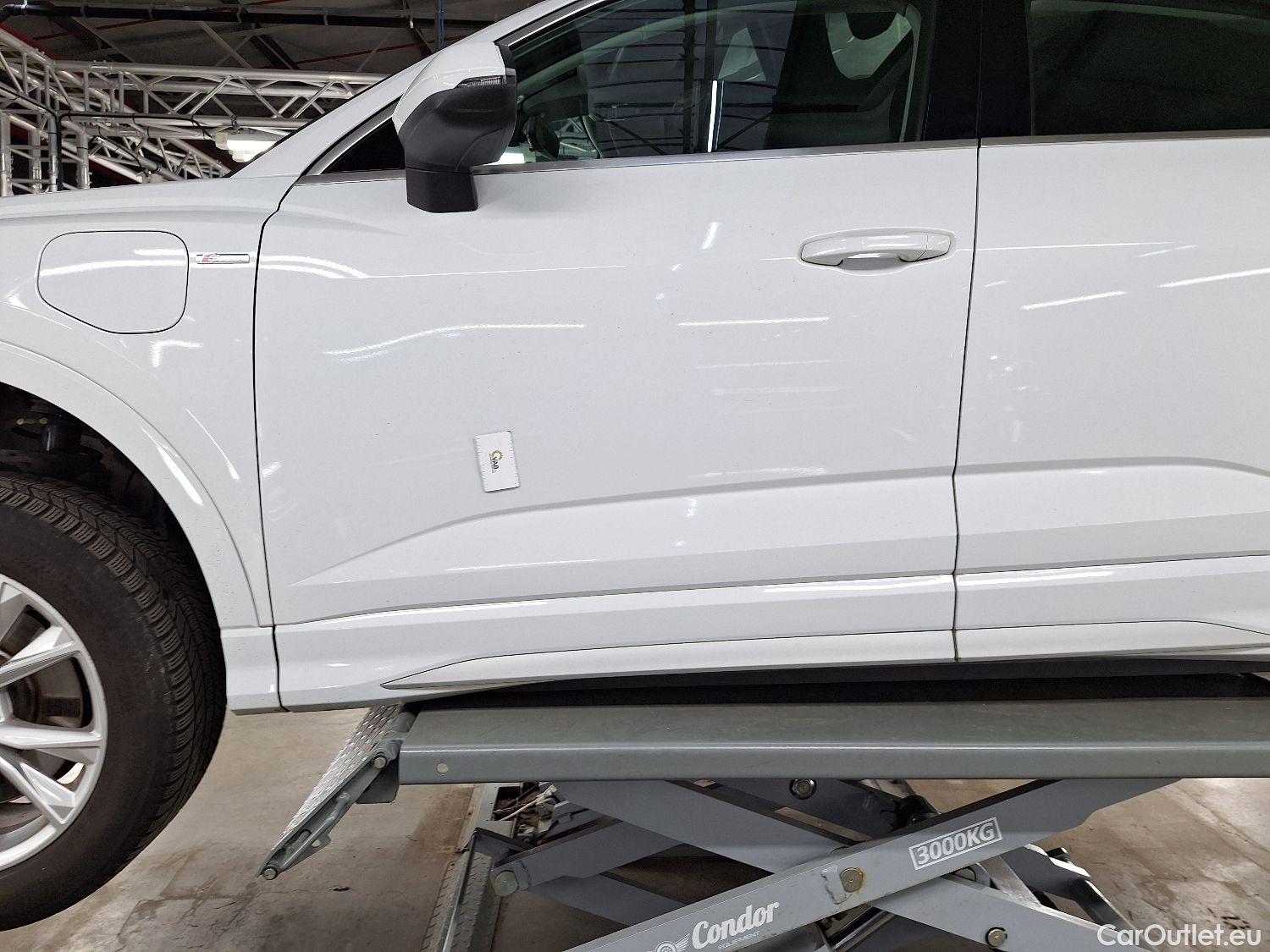  Audi  Q3 Audi,  SB '19 PHEV, Audi  Sportback 45 TFSI e S tronic S Line 5d #17