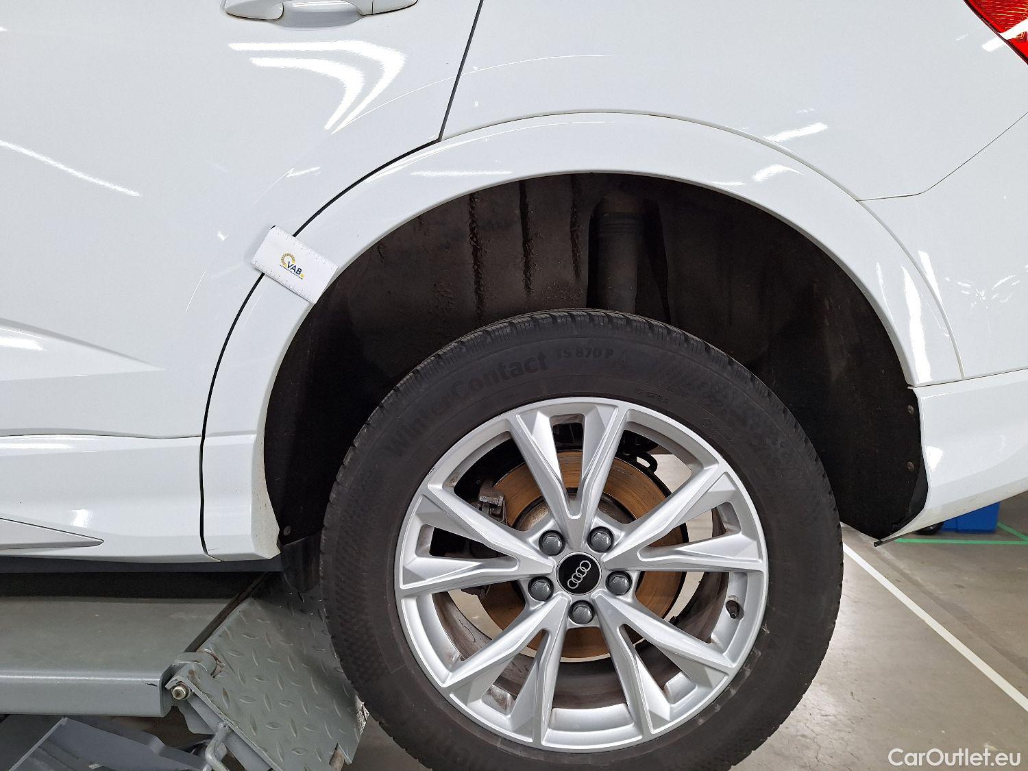  Audi  Q3 Audi,  SB '19 PHEV, Audi  Sportback 45 TFSI e S tronic S Line 5d #15