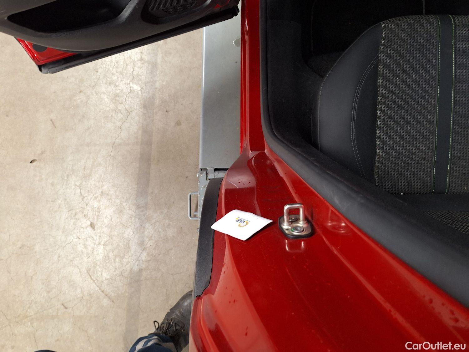  Peugeot  2008 Peugeot,  '19, Peugeot  1.5 BlueHDi 75kW S&S GT Line 5d #58