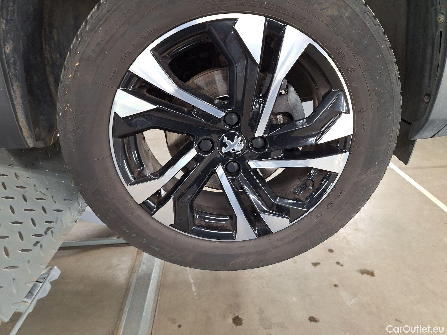  Peugeot  2008 Peugeot,  '19, Peugeot  1.5 BlueHDi 75kW S&S GT Line 5d #4