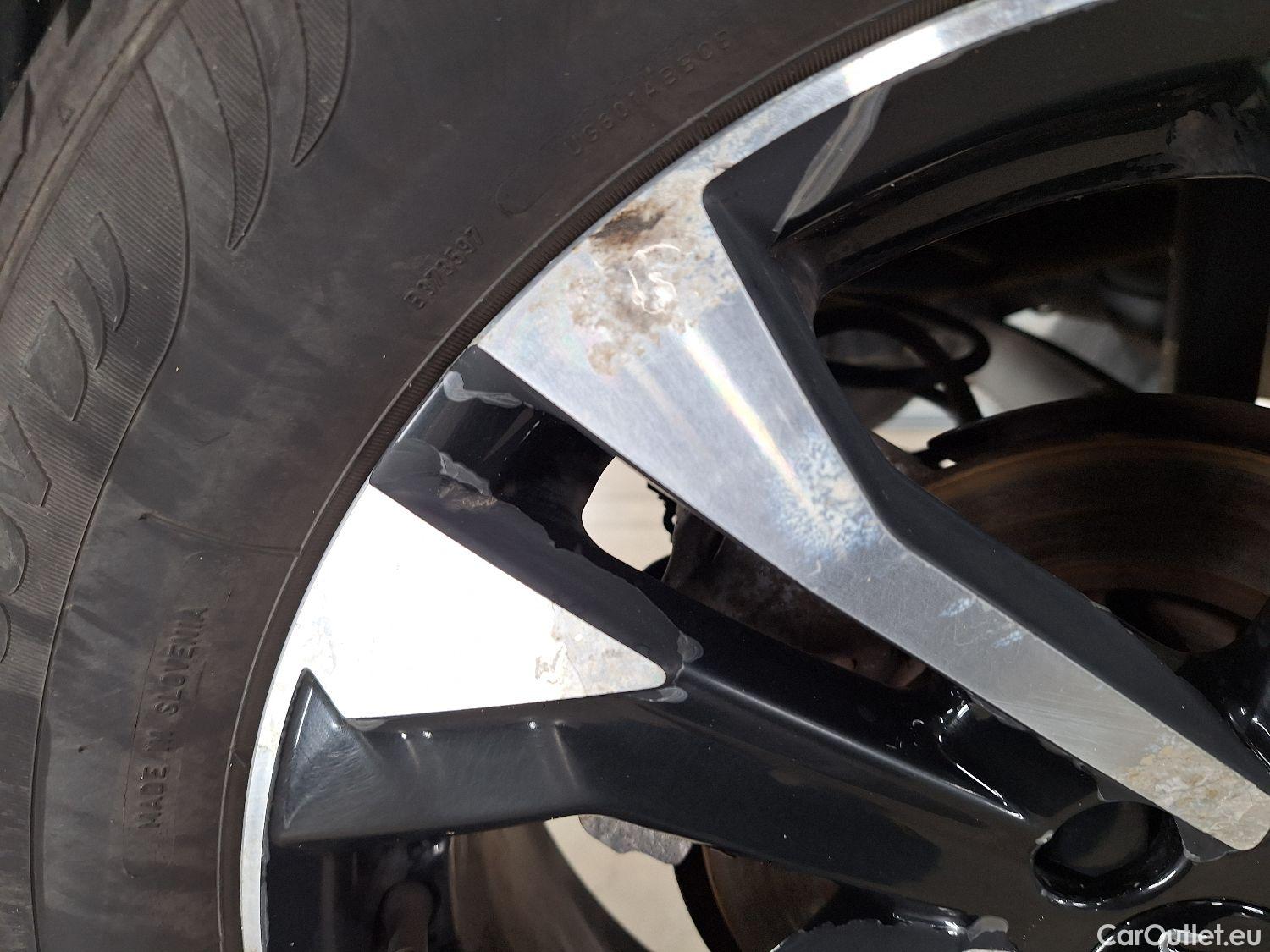  Peugeot  2008 Peugeot,  '19, Peugeot  1.5 BlueHDi 75kW S&S GT Line 5d #7