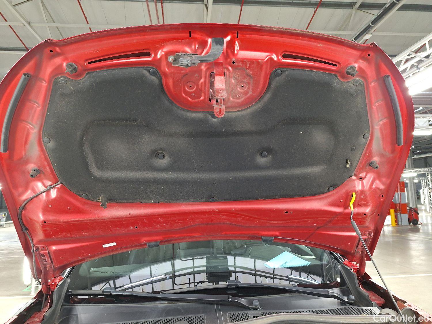  Peugeot  2008 Peugeot,  '19, Peugeot  1.5 BlueHDi 75kW S&S GT Line 5d #16