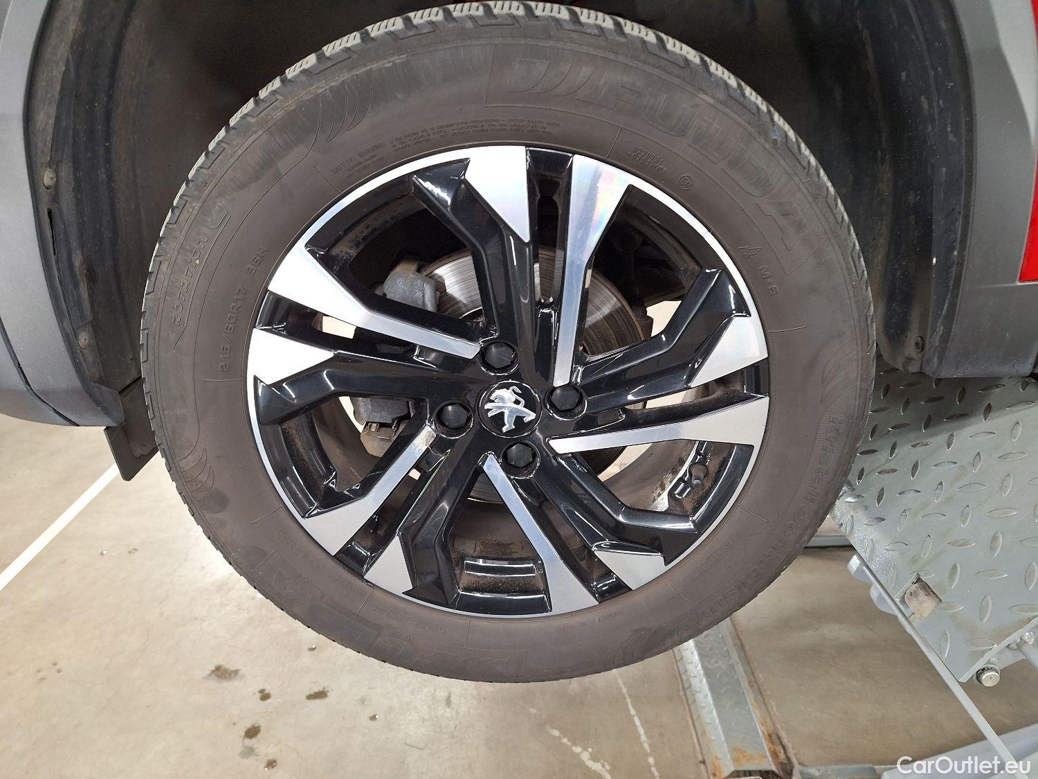  Peugeot  2008 Peugeot,  '19, Peugeot  1.5 BlueHDi 75kW S&S GT Line 5d #11