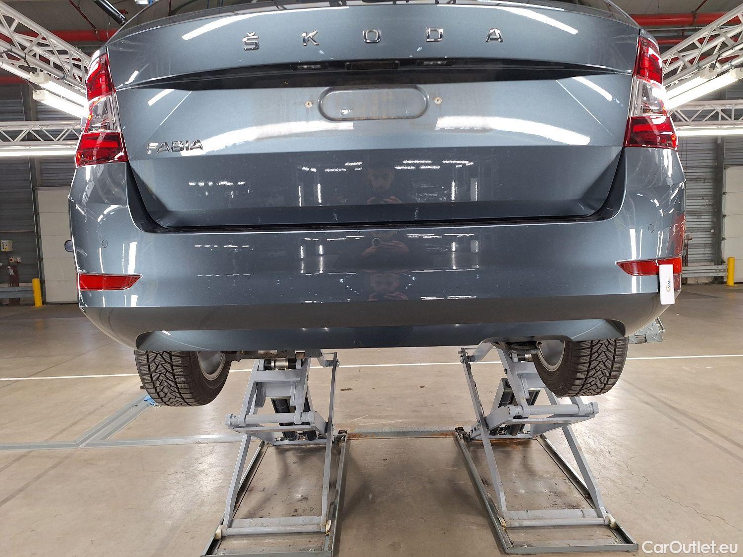  Skoda  Fabia Skoda,  Combi FL'18, Skoda  Combi 1.0 TSI 70kW Ambition 5d #5