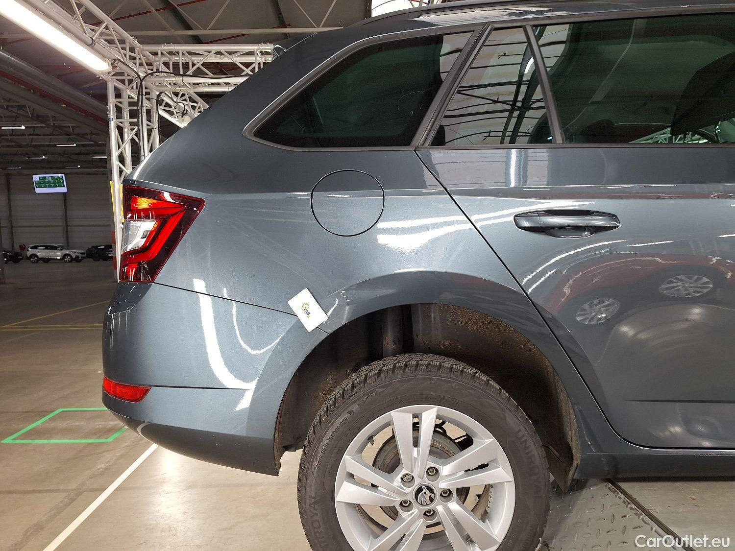  Skoda  Fabia Skoda,  Combi FL'18, Skoda  Combi 1.0 TSI 70kW Ambition 5d #12