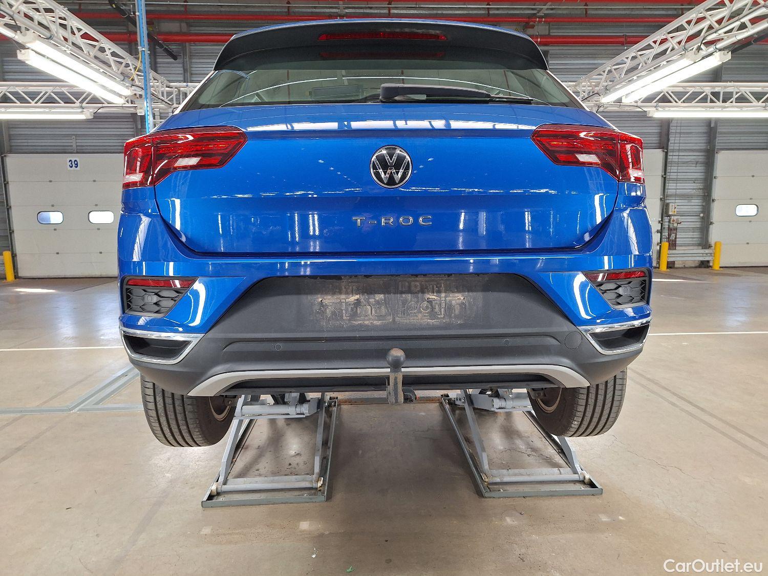  Volkswagen  T-ROC VW,  '17, Volkswagen  2.0 TDI Elegance 5d #1