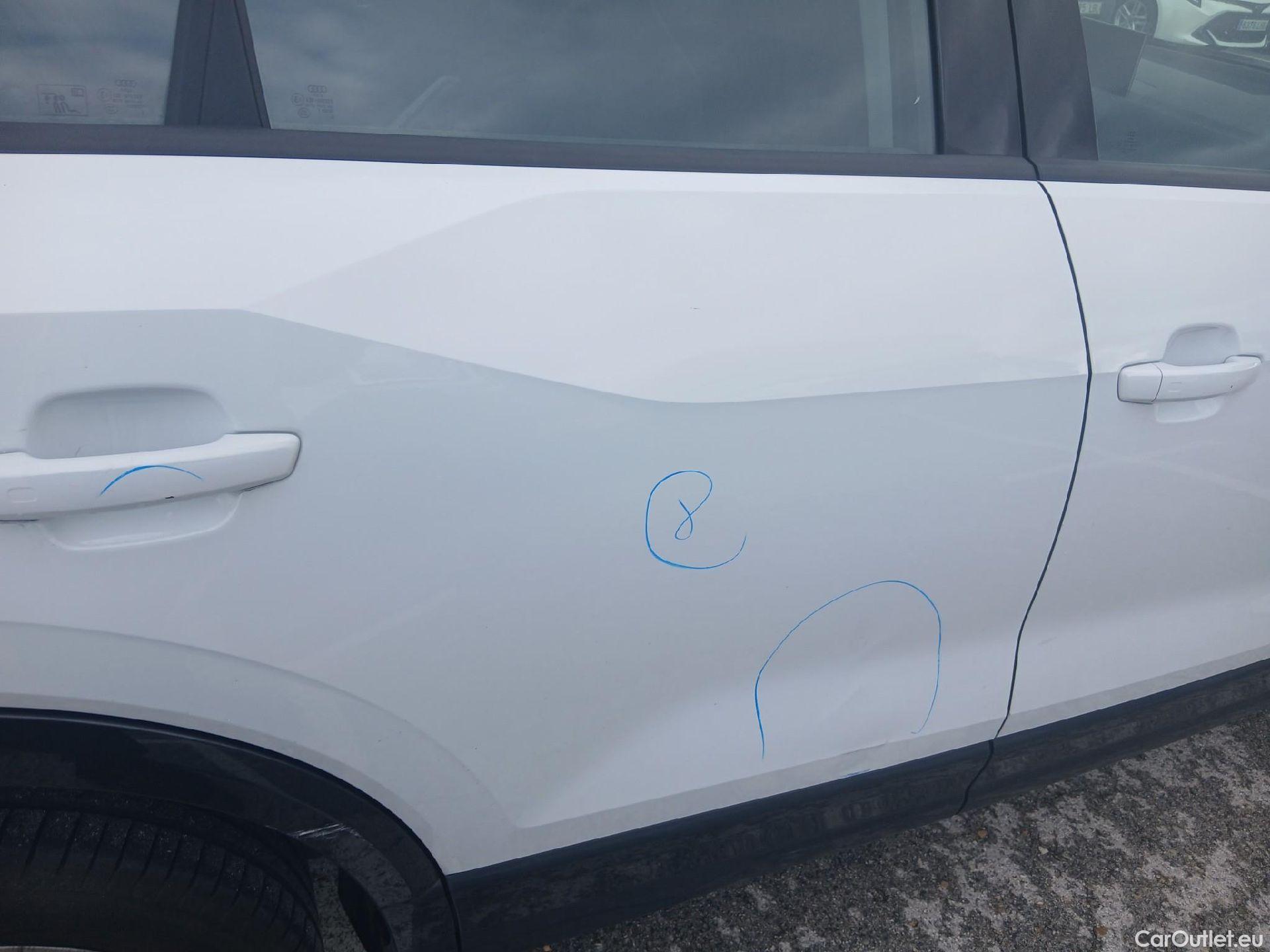  Audi  Q2 AUDI  / 2016 / 5P / todoterreno Design 30 TFSI 85kW (116CV) #25