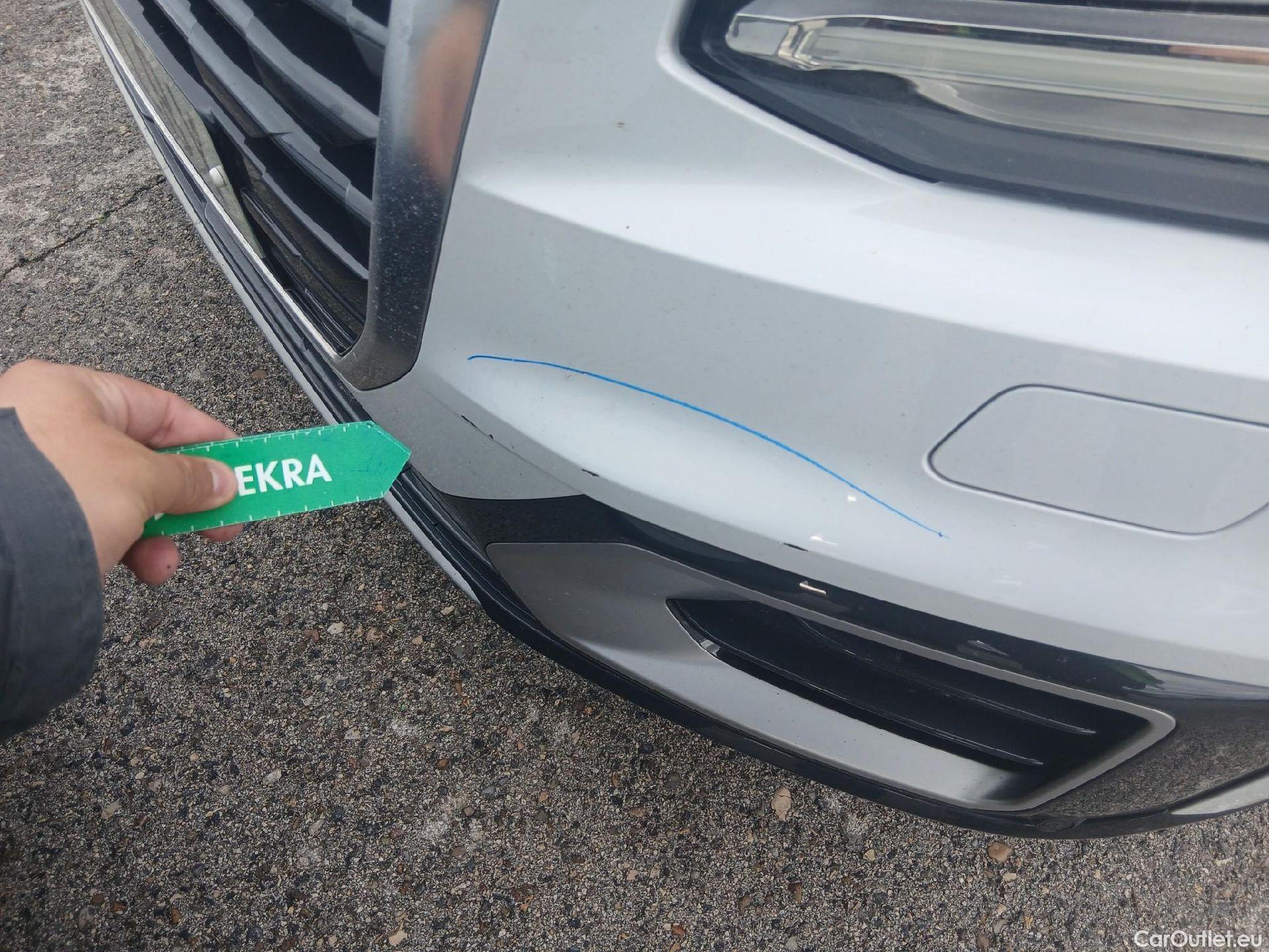  Audi  Q2 AUDI  / 2016 / 5P / todoterreno Design 30 TFSI 85kW (116CV) #4