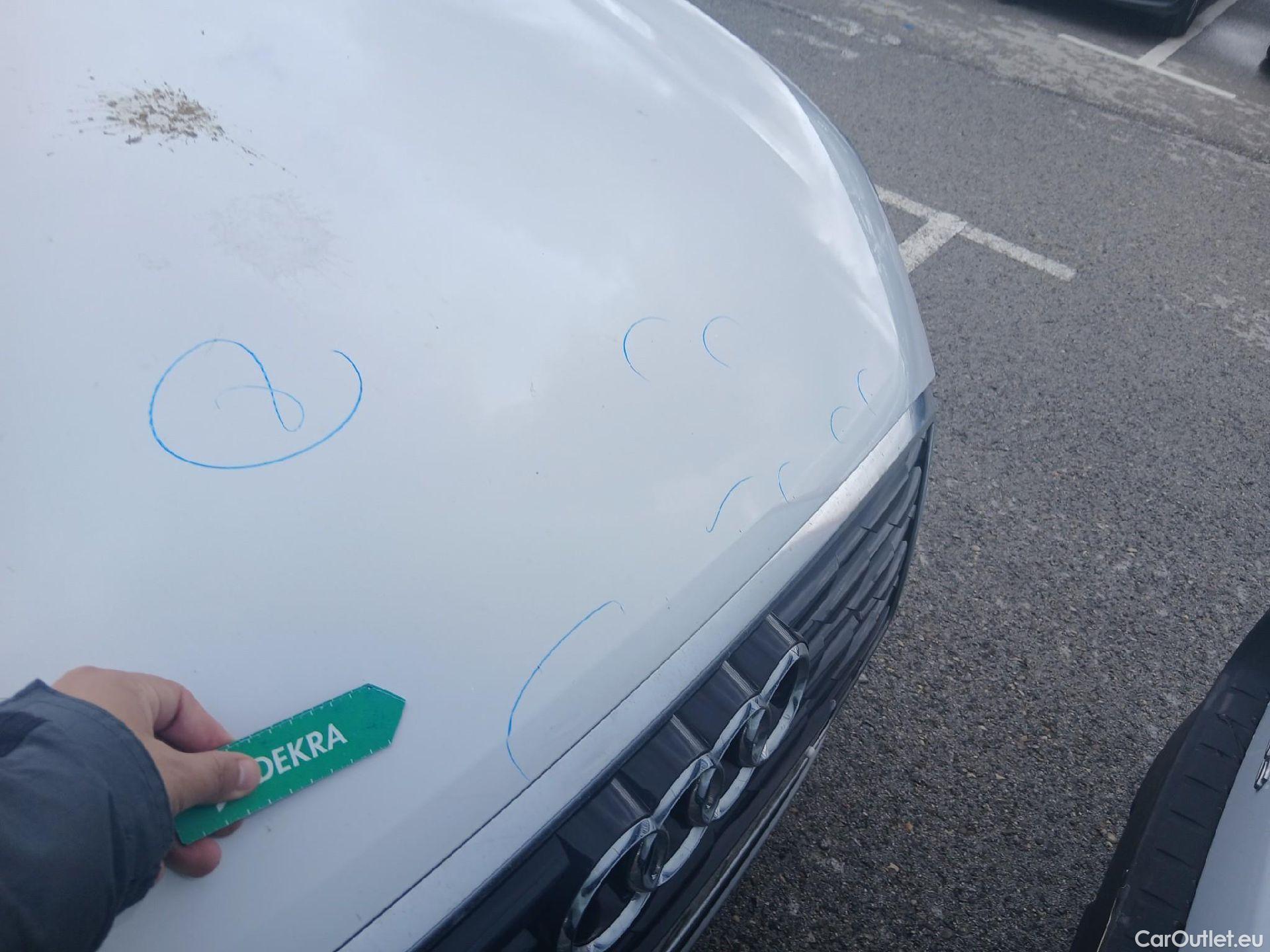  Audi  Q2 AUDI  / 2016 / 5P / todoterreno Design 30 TFSI 85kW (116CV) #5