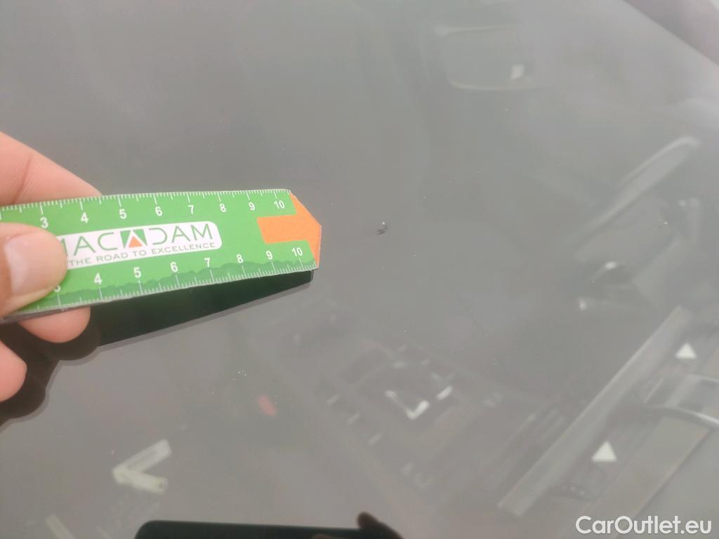  DS  DS7 DS DS 7 Crossback / 2017 / 5P / todoterreno BlueHDi DE 96kW (130CV) Auto.BE CHIC (AC) #8