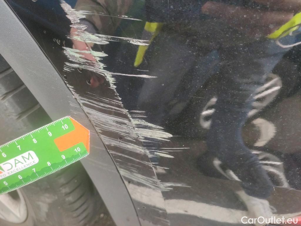  Audi  Q5 AUDI  / 2016 / 5P / todoterreno Advanced 35 TDI 120kW quattro S tronic #19