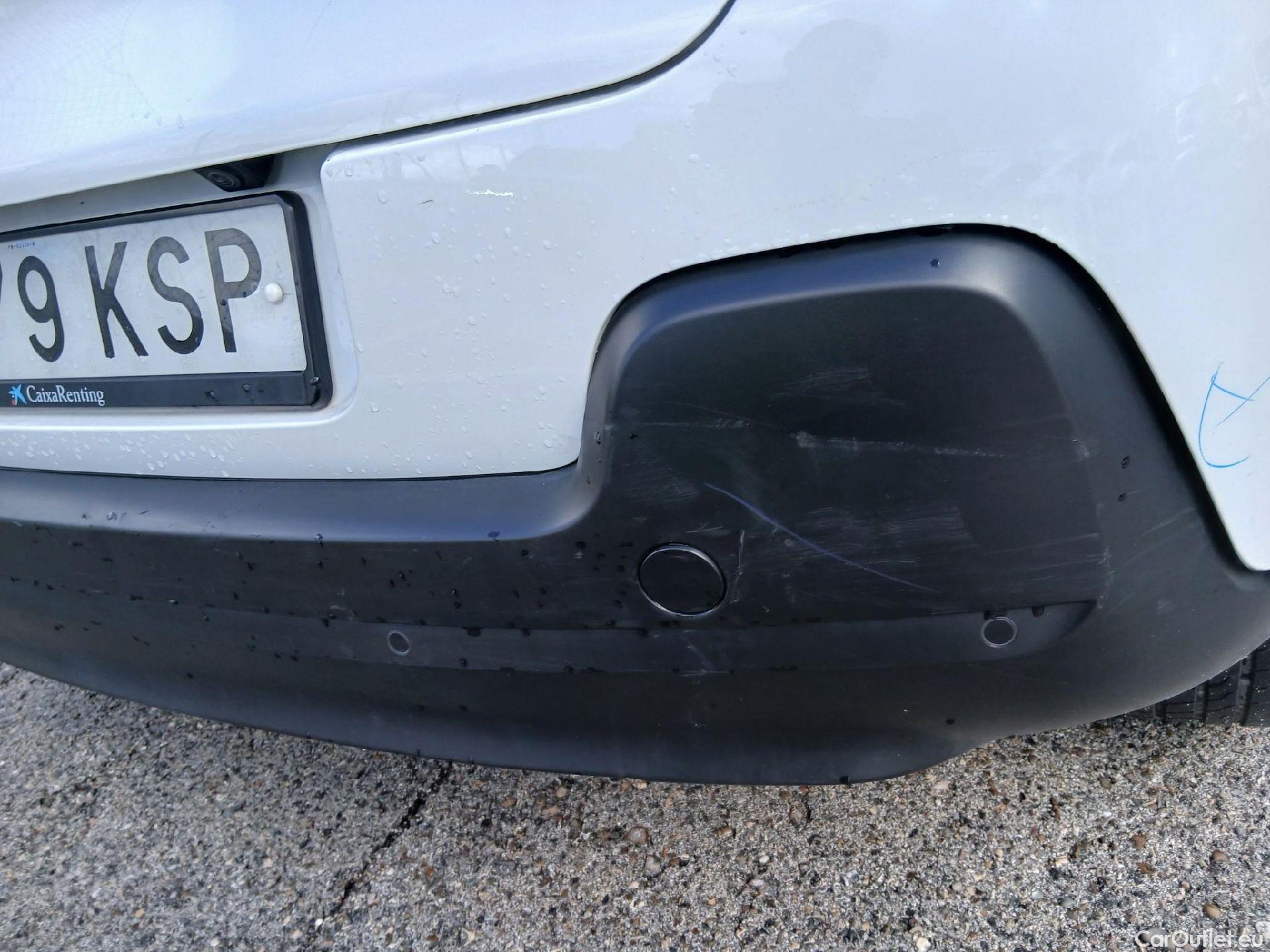  Citroen  C3 CITROEN  / 2016 / 5P / berlina con portón PureTech 60KW (82CV) SHINE #35