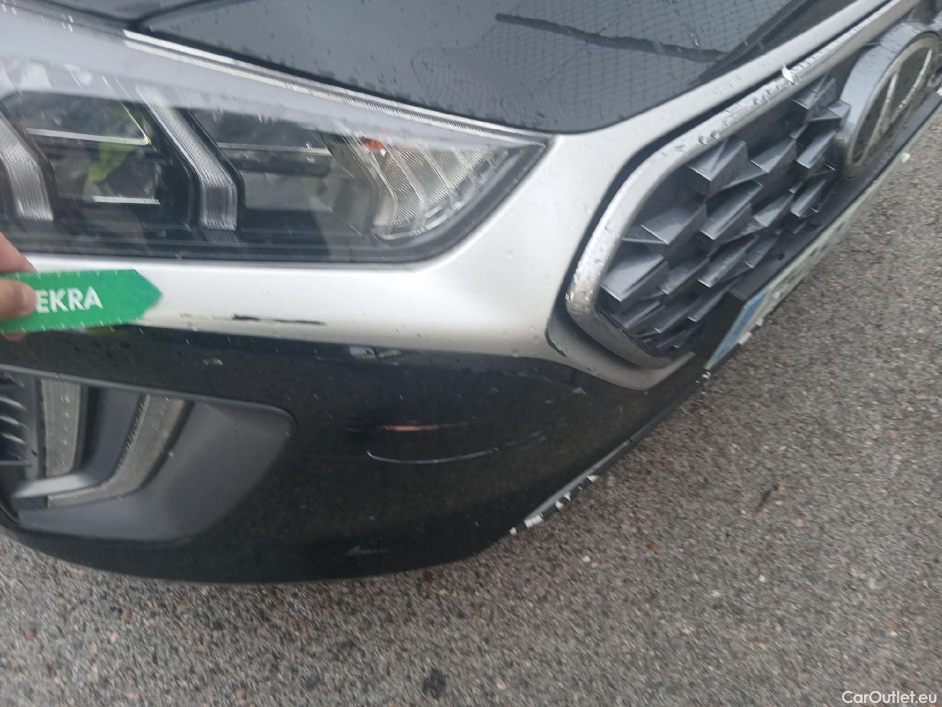  Hyundai   Ioniq HYUNDAI / 2019 / 5P / berlina con portón 1.6 GDI HEV Tecno DCT #7