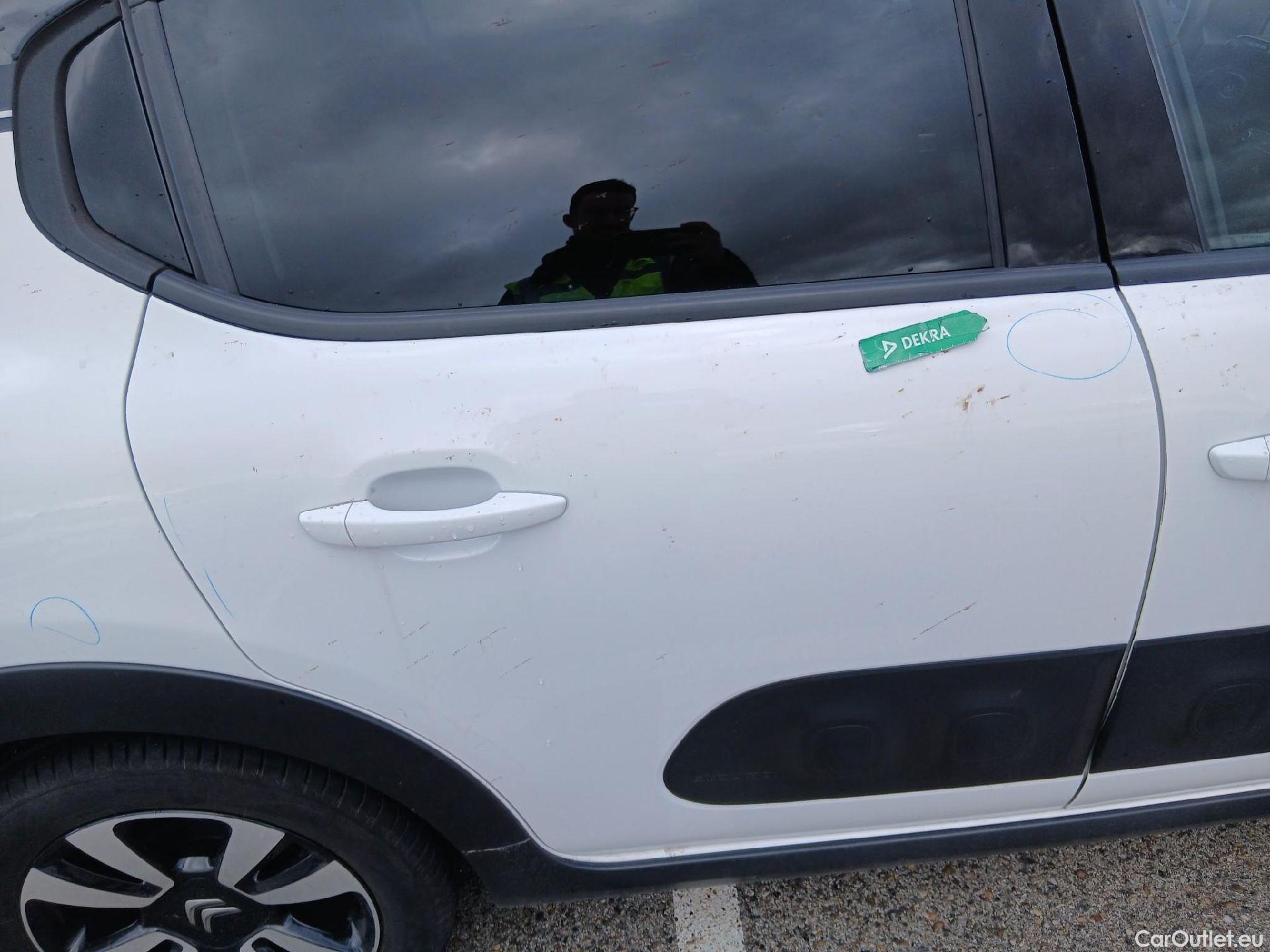  Citroen  C3 CITROEN  / 2016 / 5P / berlina con portón PureTech 60KW (82CV) SHINE #45