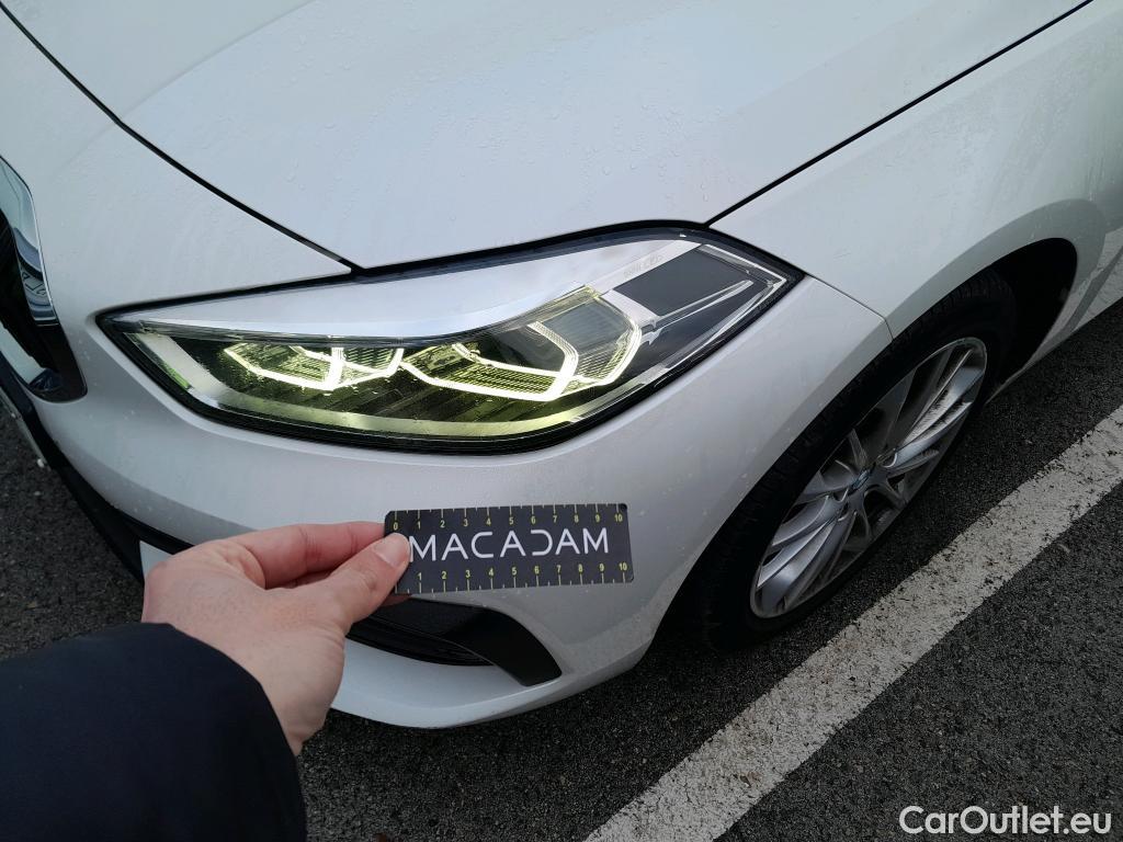  Bmw  Serie 1 BMW  / 2019 / 5P / berlina con portón 118i #1