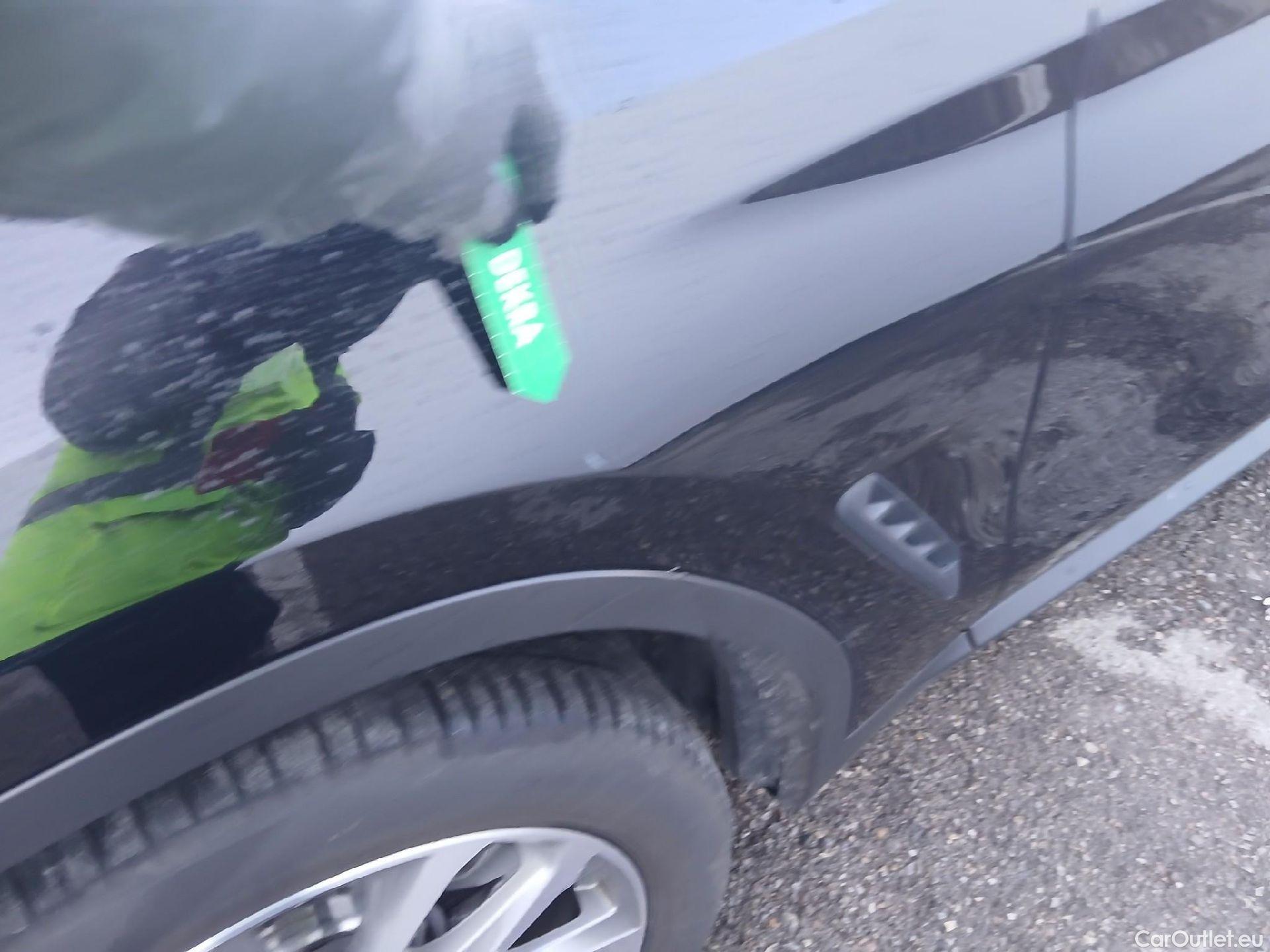  Bmw  X3 BMW  / 2017 / 5P / todoterreno xDrive20d (AC2) #5