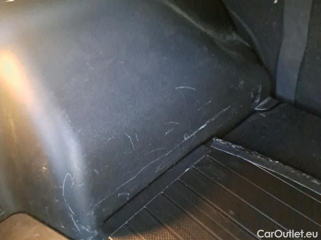  Hyundai  Tucson HYUNDAI  / 2020 / 5P / todoterreno 1.6 TGDI PHEV 195kW Style Auto 4x4 #23