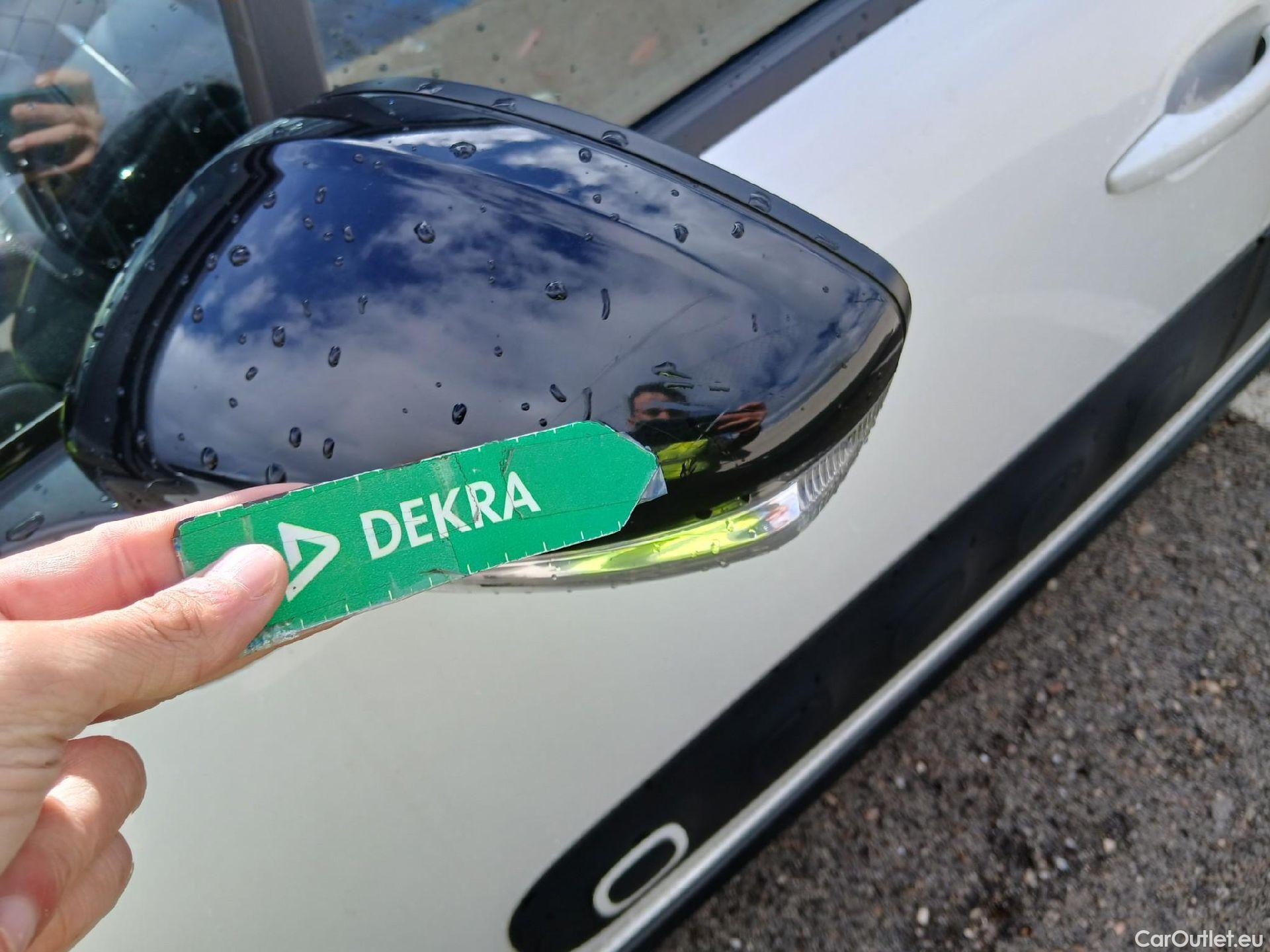  Citroen  C3 CITROEN  / 2016 / 5P / berlina con portón PureTech 60KW (82CV) SHINE #20