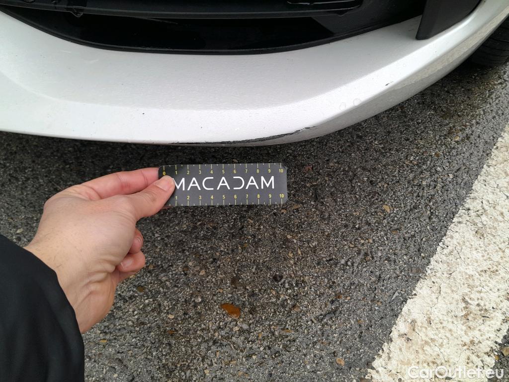  Bmw  Serie 1 BMW  / 2019 / 5P / berlina con portón 118i #17