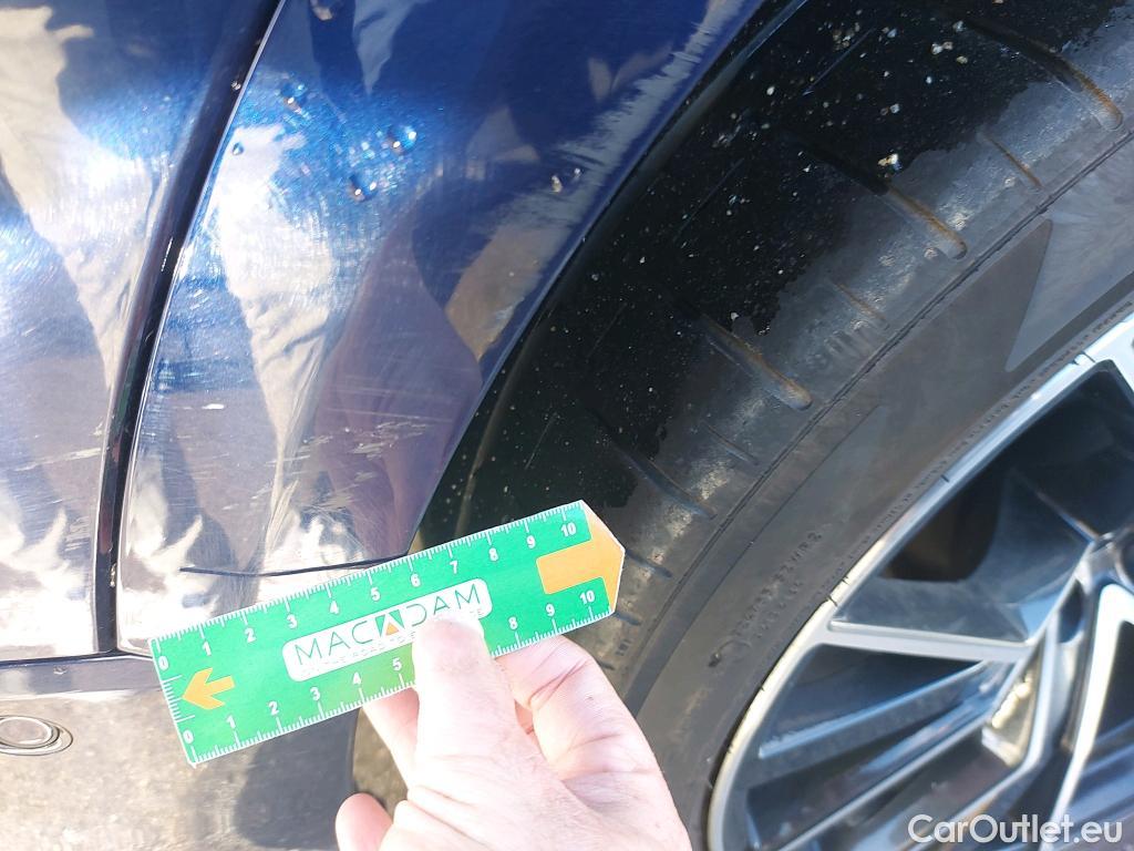  Audi  Q8 AUDI  / 2018 / 5P / todoterreno 55 TFSIe 280kW Black Line Pl quattro tip #23