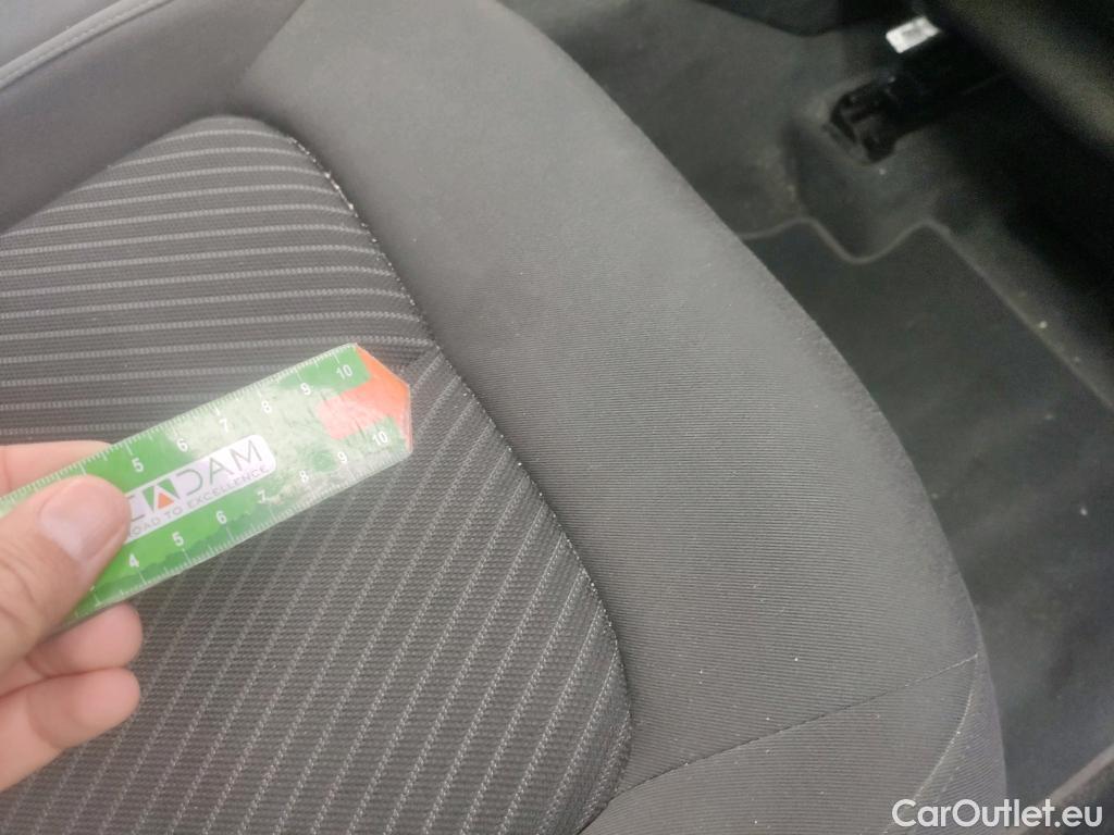  Audi  Q5 AUDI  / 2016 / 5P / todoterreno Advanced 35 TDI 120kW quattro S tronic #9