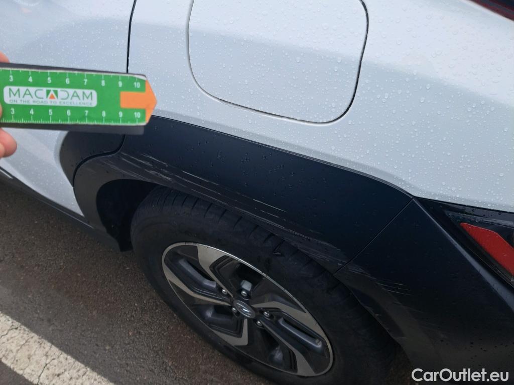  Hyundai  Konna HYUNDAI Kona / 2020 / 5P / todoterreno 1.6 GDI HEV Tecno 2C DCT #33