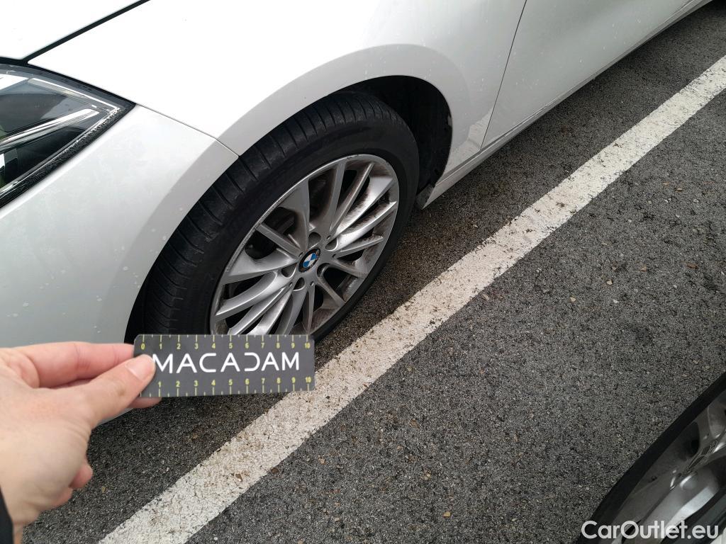  Bmw  Serie 1 BMW  / 2019 / 5P / berlina con portón 118i #8