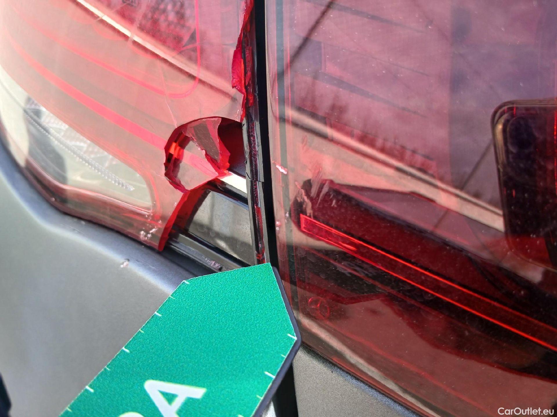  Mercedes  G-Klasee MERCEDES-BENZ GLC Coupé / 2019 / 5P / coupé GLC 300 d 4MATIC #22