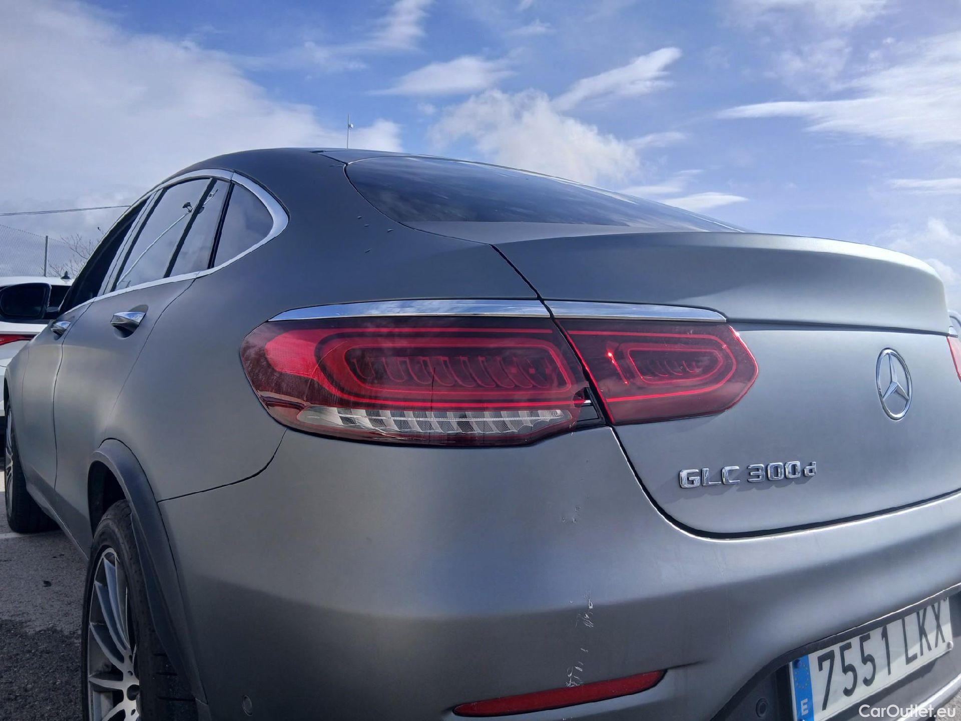  Mercedes  G-Klasee MERCEDES-BENZ GLC Coupé / 2019 / 5P / coupé GLC 300 d 4MATIC #20