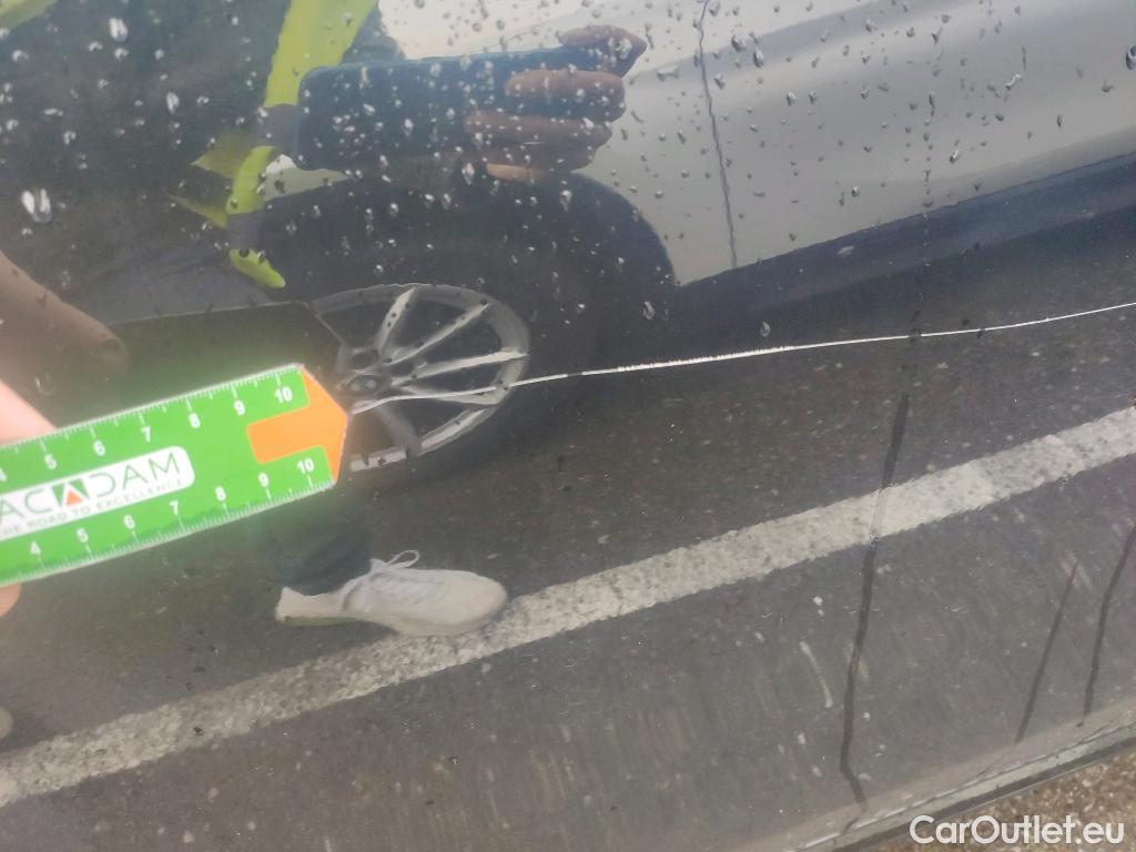  Mercedes  E-Klasse MERCEDES-BENZ Clase E / 2020 / 4P / sedán E 300 de #14