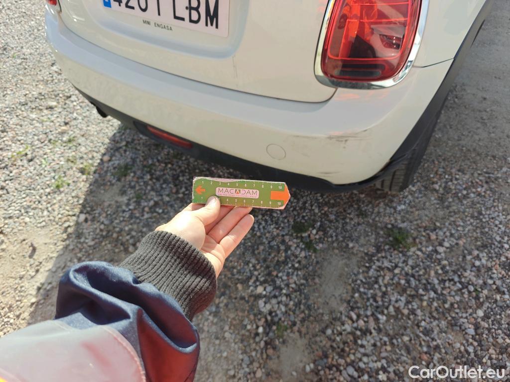  Mini  Cooper MINI MINI / 2014 / 5P / berlina con portón ONE 5 PUERTAS (CX) #62