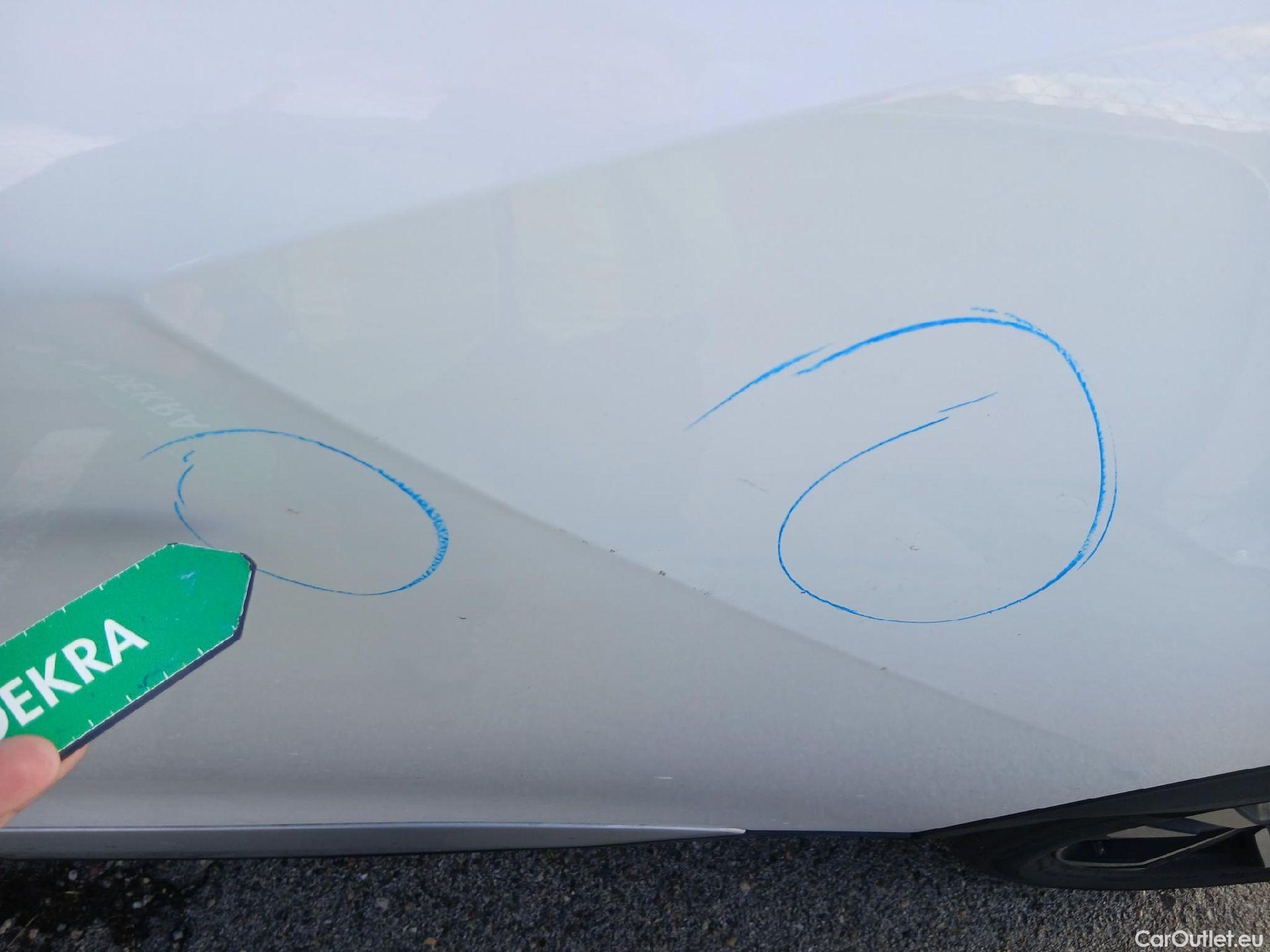  Peugeot  2008 PEUGEOT  / 2019 / 5P / todoterreno Allure BlueHDI 81kW (110CV) #10