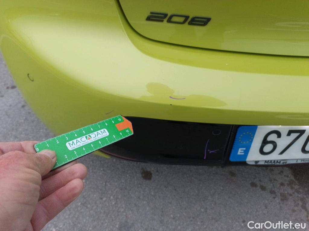  Peugeot  208  Hybrid 136 GT 1.2 135CV AT6 6E #22