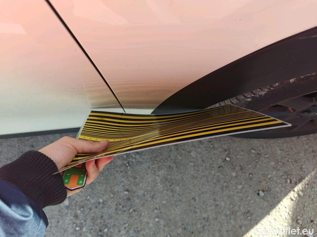  Mini  Cooper MINI MINI / 2014 / 5P / berlina con portón ONE 5 PUERTAS (CX) #9