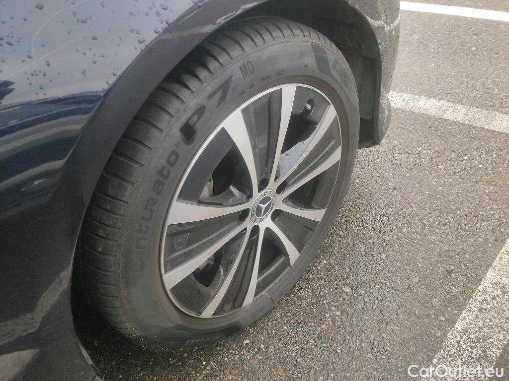  Mercedes  E-Klasse MERCEDES-BENZ Clase E / 2020 / 4P / sedán E 300 de #1