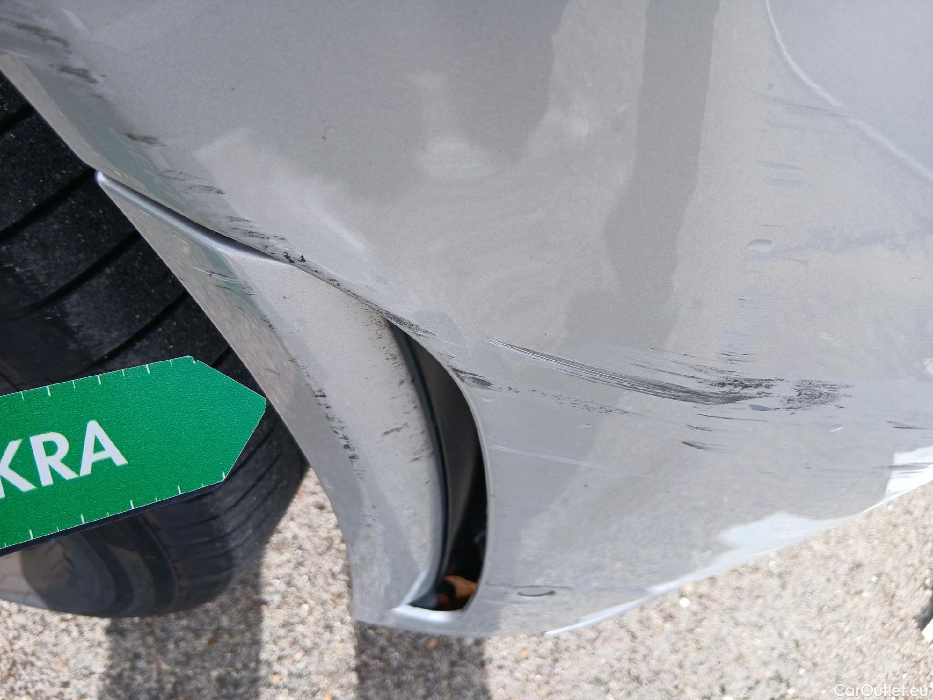  Mercedes  G-Klasee MERCEDES-BENZ GLE / 2018 / 5P / todoterreno GLE 350 de 4MATIC (Híbrido Enchufable) #8