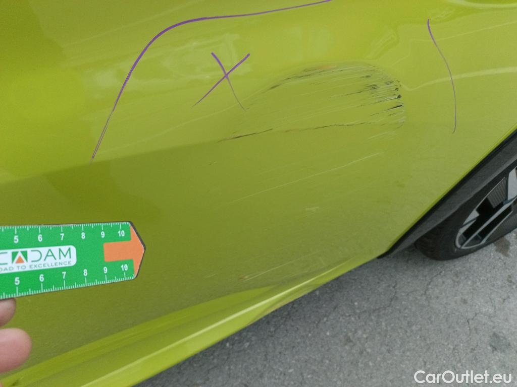  Peugeot  208  Hybrid 136 GT 1.2 135CV AT6 6E #4