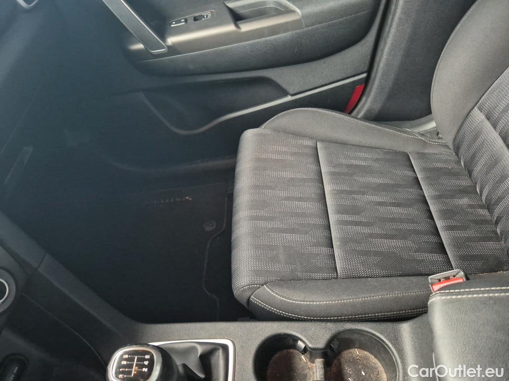  KIA  Sportage KIA  / 2018 / 5P / todoterreno 1.6 CRDi Concept 85kW (115CV) 4x2 #12