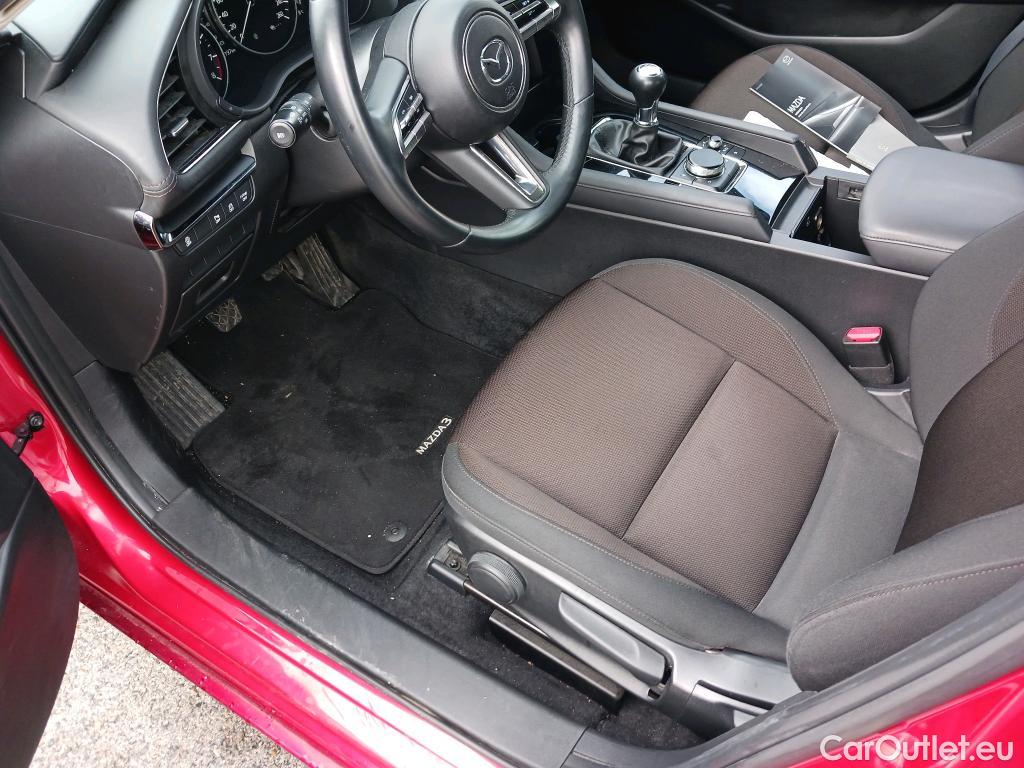  Mazda  3 MAZDA Mazda / 2019 / 4P / sedán 2.0 e-SKYACTIV-G 88KW ZENITH #33