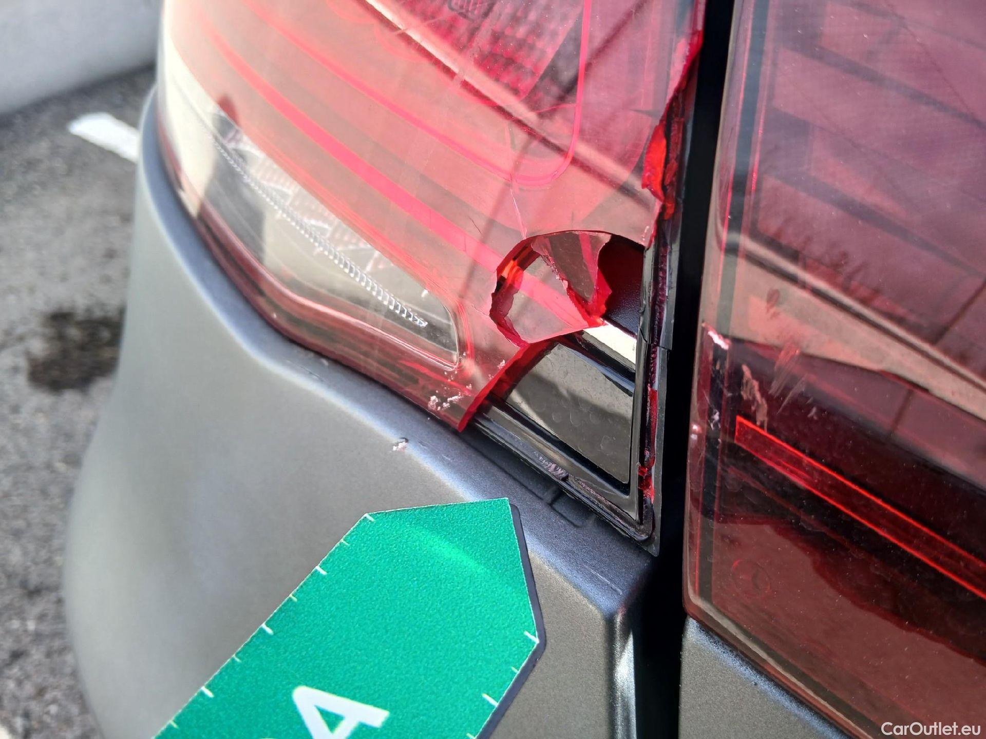  Mercedes  G-Klasee MERCEDES-BENZ GLC Coupé / 2019 / 5P / coupé GLC 300 d 4MATIC #21