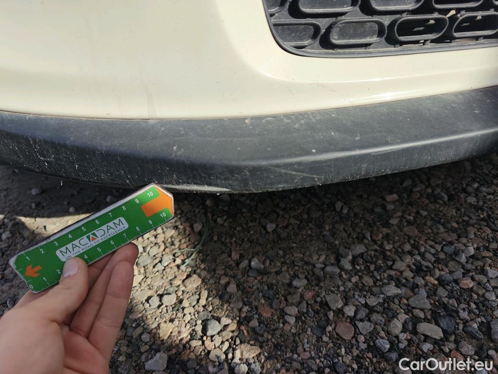  Mini  Cooper MINI MINI / 2014 / 5P / berlina con portón ONE 5 PUERTAS (CX) #74