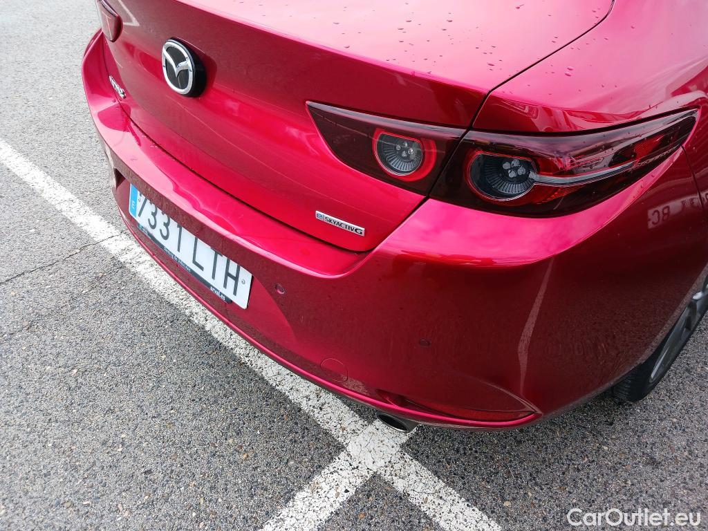  Mazda  3 MAZDA Mazda / 2019 / 4P / sedán 2.0 e-SKYACTIV-G 88KW ZENITH #24