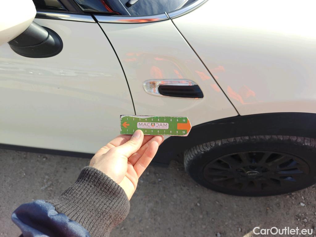  Mini  Cooper MINI MINI / 2014 / 5P / berlina con portón ONE 5 PUERTAS (CX) #7