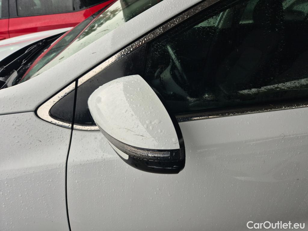  KIA  Sportage KIA  / 2018 / 5P / todoterreno 1.6 CRDi Concept 85kW (115CV) 4x2 #17