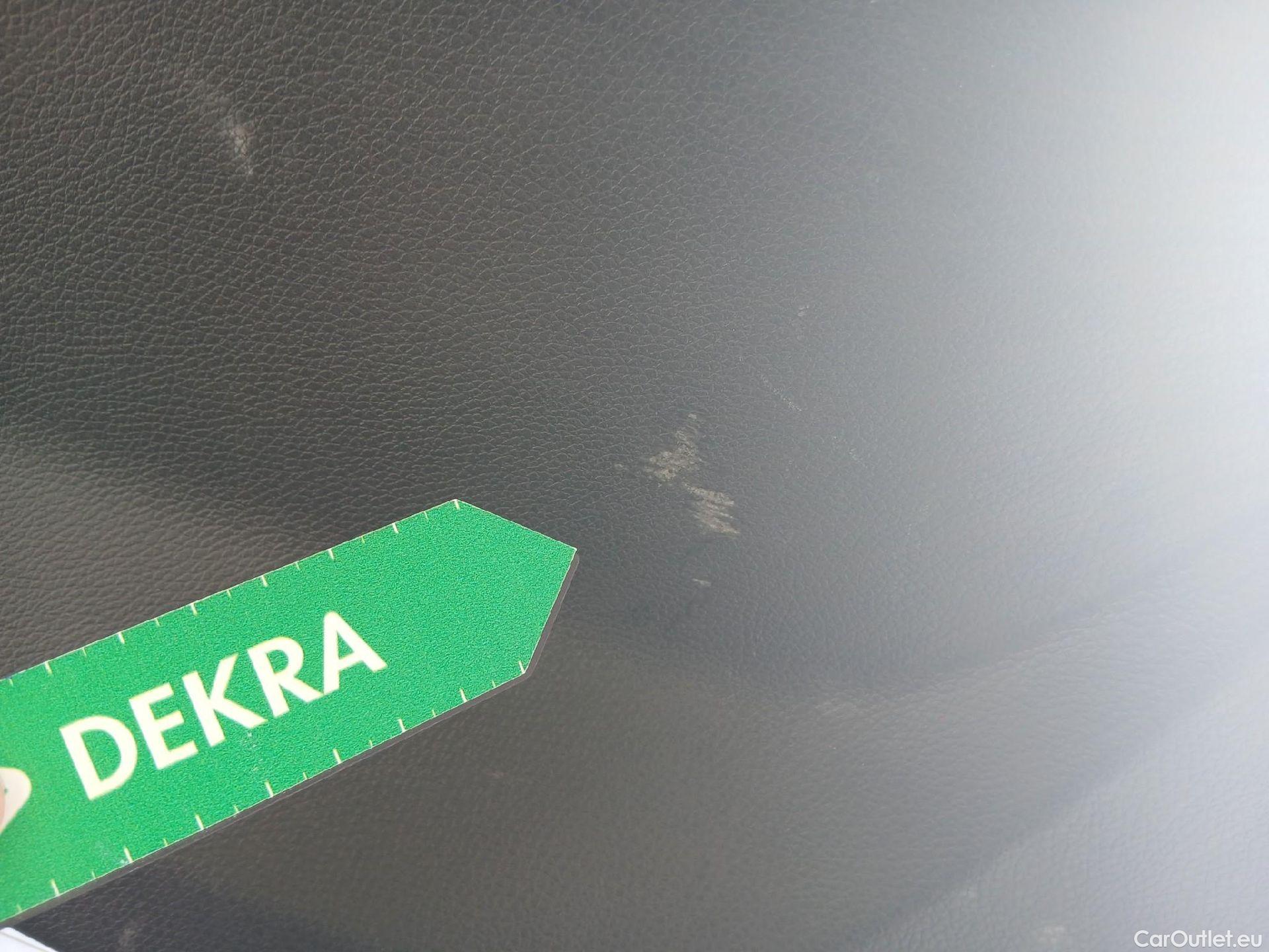  Mercedes  G-Klasee MERCEDES-BENZ GLC Coupé / 2019 / 5P / coupé GLC 300 d 4MATIC #34