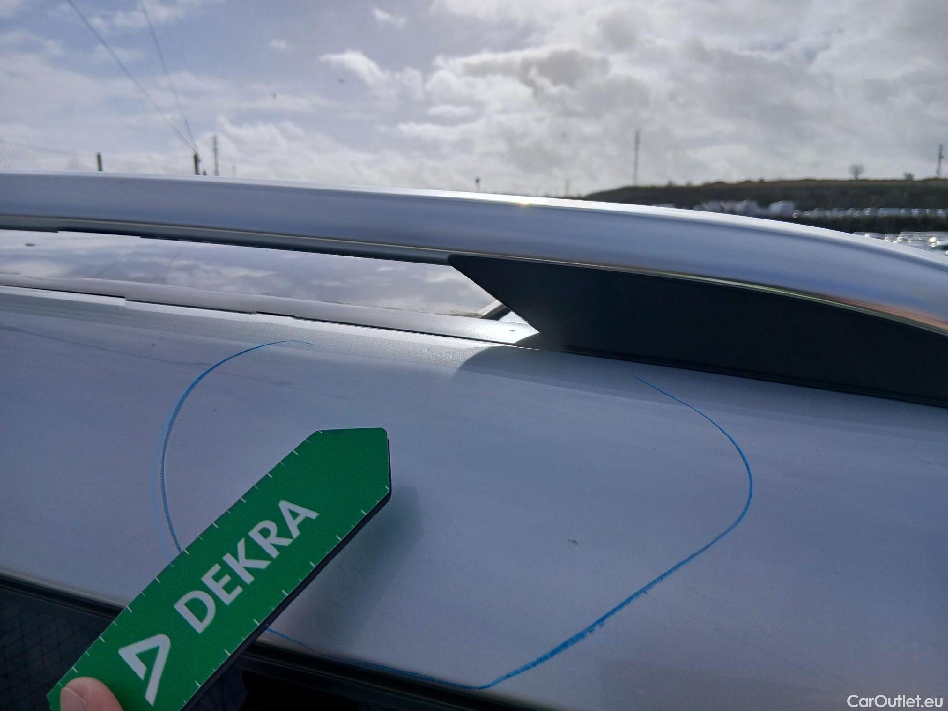  Mercedes  G-Klasee MERCEDES-BENZ GLE / 2018 / 5P / todoterreno GLE 350 de 4MATIC (Híbrido Enchufable) #24