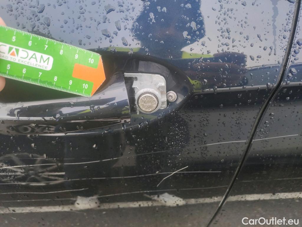  Mercedes  E-Klasse MERCEDES-BENZ Clase E / 2020 / 4P / sedán E 300 de #46