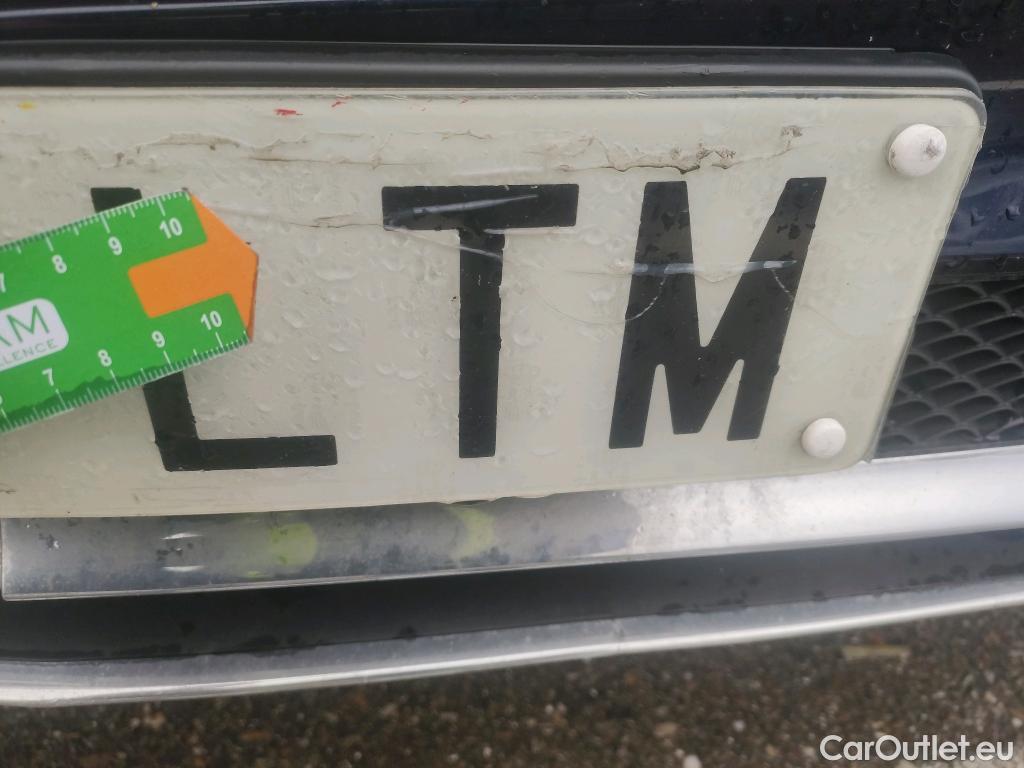  Mercedes  E-Klasse MERCEDES-BENZ Clase E / 2020 / 4P / sedán E 300 de #48