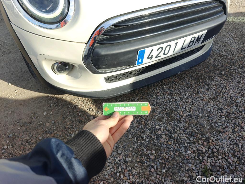  Mini  Cooper MINI MINI / 2014 / 5P / berlina con portón ONE 5 PUERTAS (CX) #73